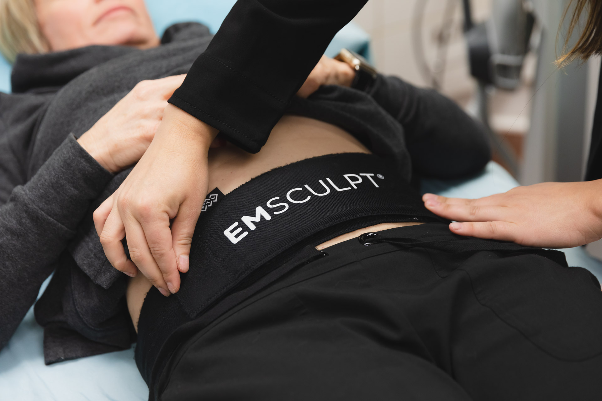 Emsculpt Neo Abdomen treatment at Renew Wellness & Aesthetics in Oklahoma City