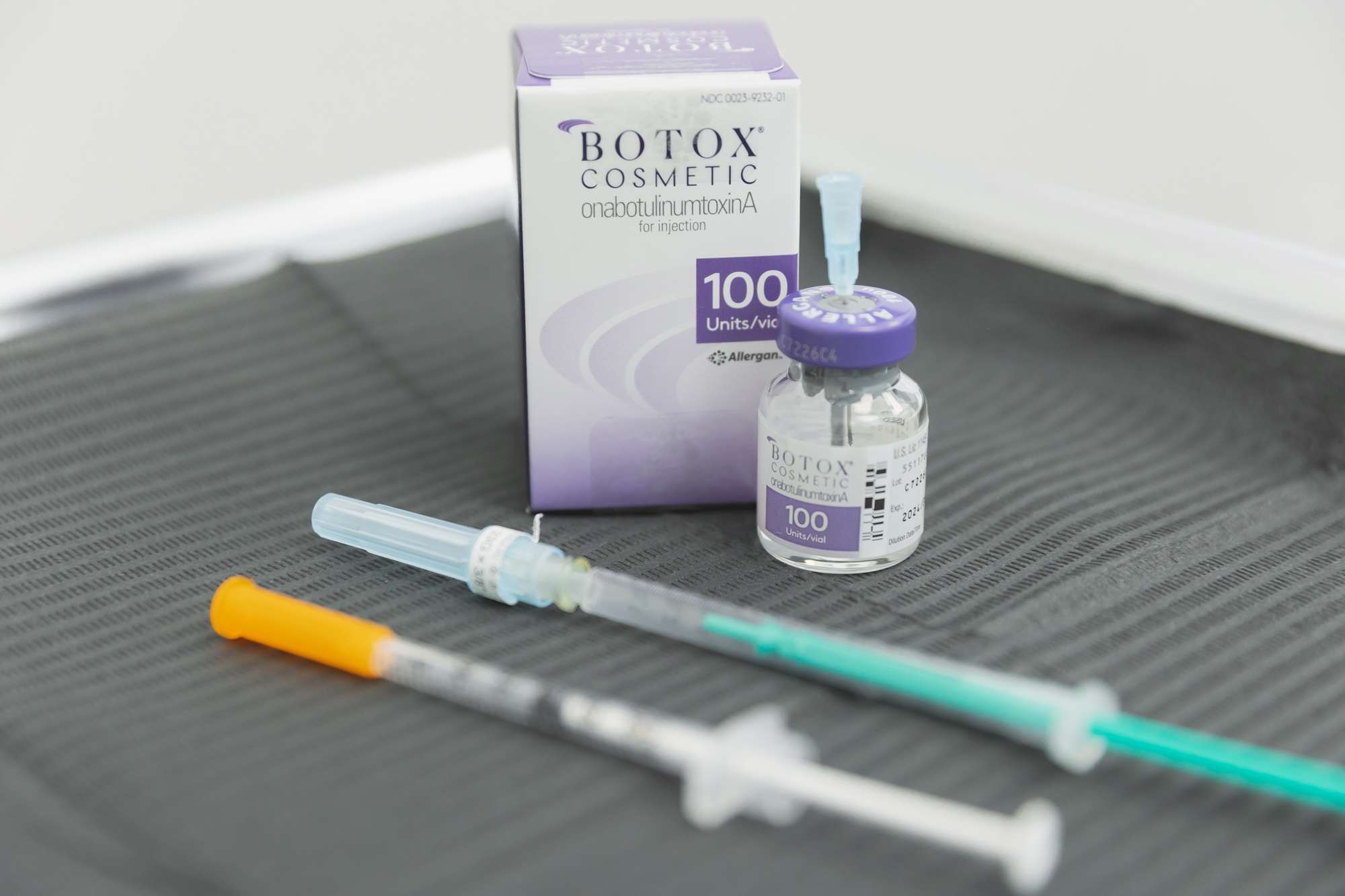 botox product and needles